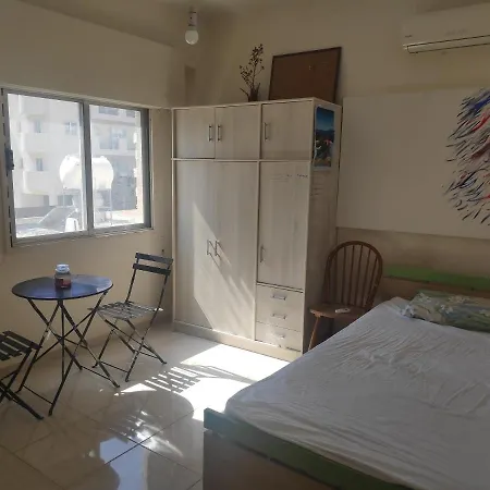 Apartment Saint Lazarus Neighborhood